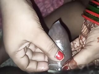 Indian Bhabhi Fucks In Night